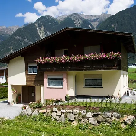 Bed & Breakfast Haus Kleibert Umhausen